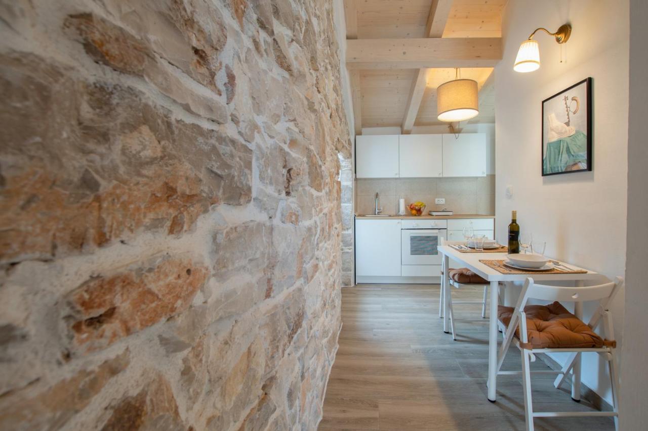 Apartments Nesatcium PUY 외부 사진