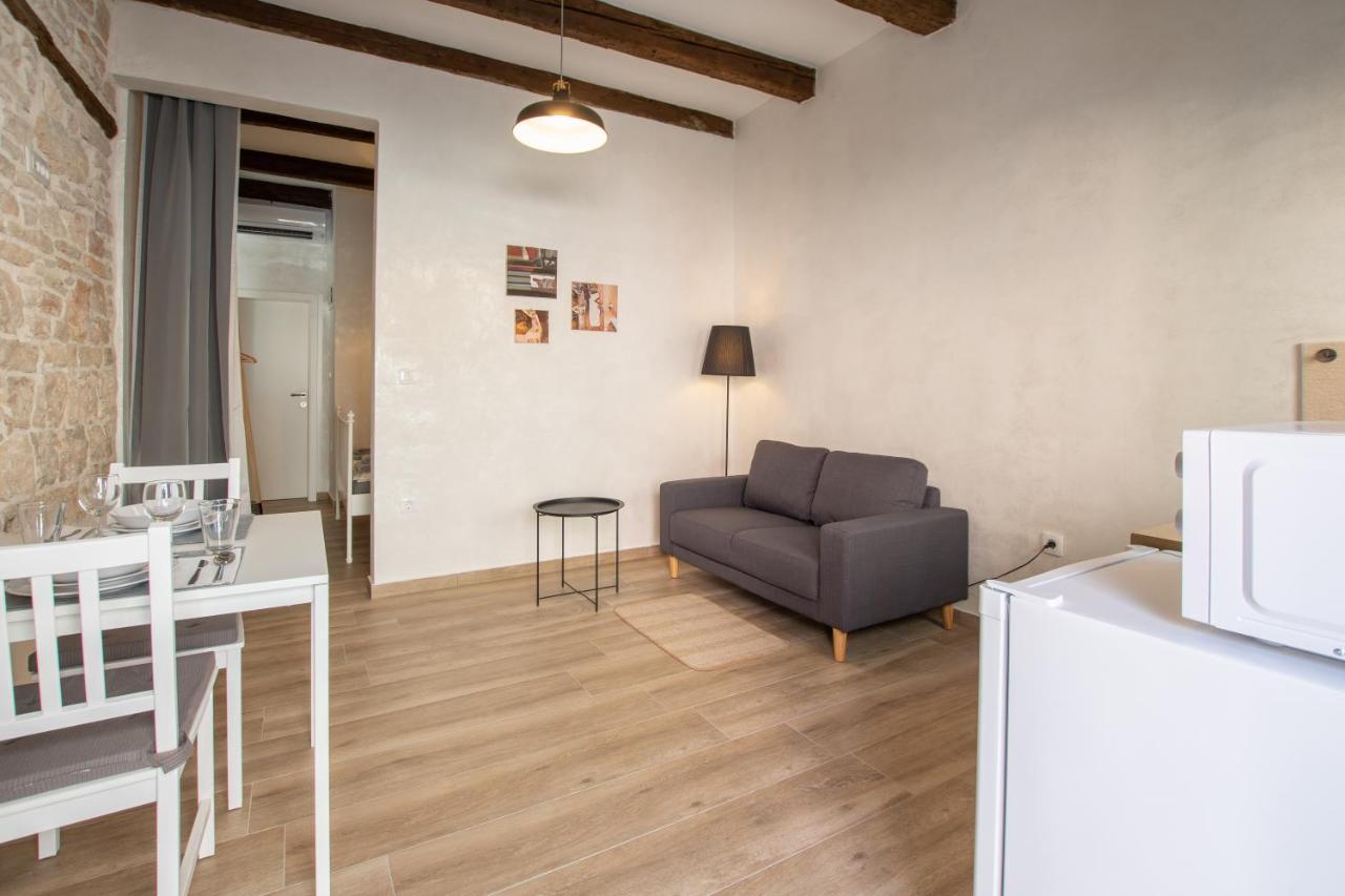 Apartments Nesatcium PUY 외부 사진