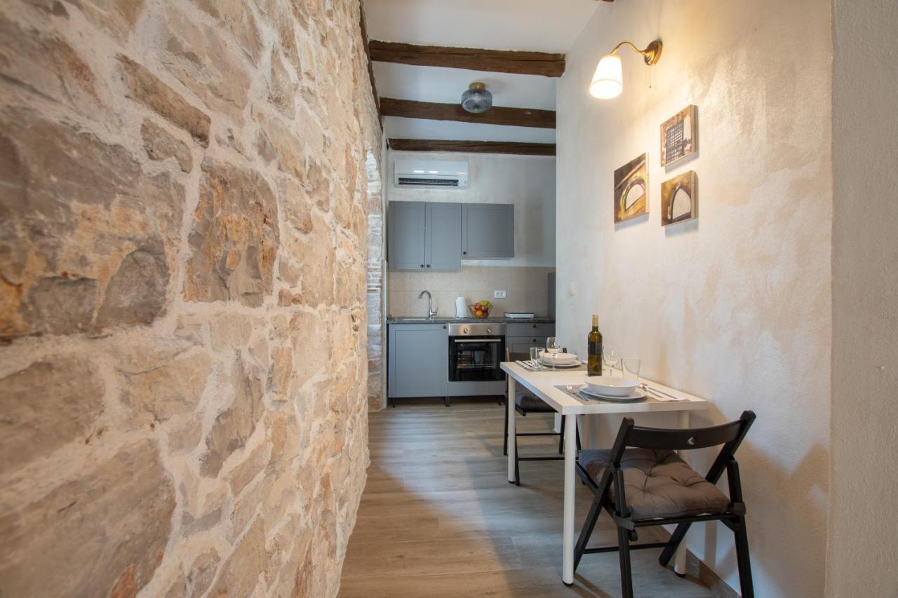 Apartments Nesatcium PUY 외부 사진