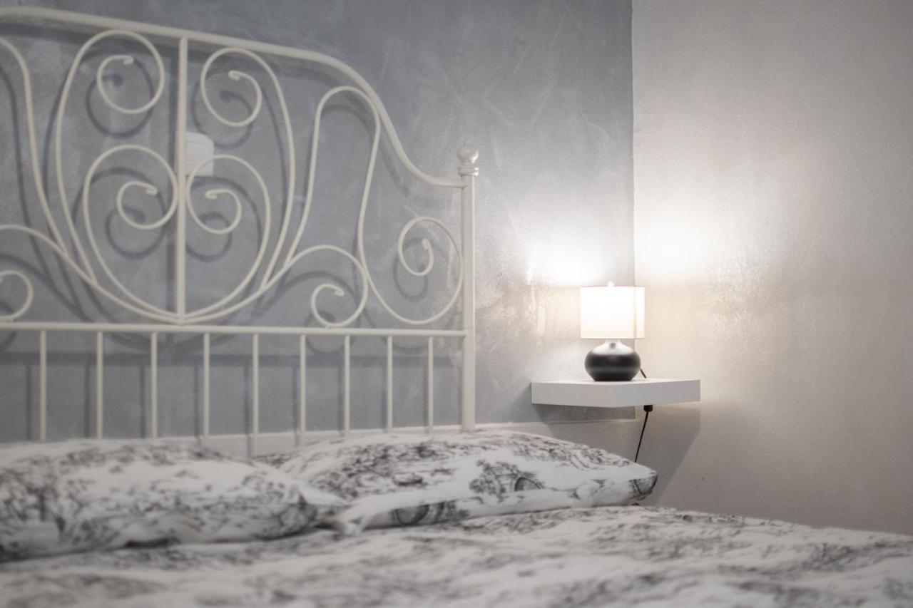 Apartments Nesatcium PUY 외부 사진