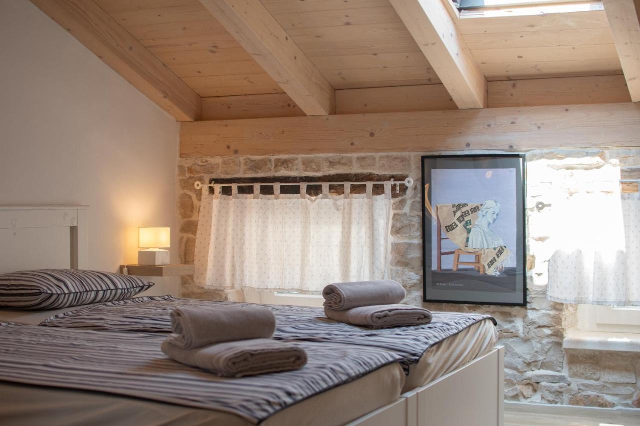 Apartments Nesatcium PUY 외부 사진