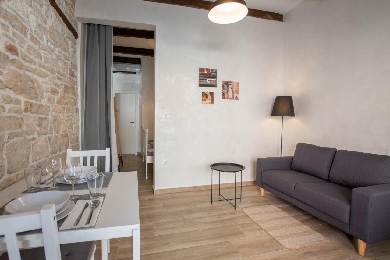 Apartments Nesatcium PUY 외부 사진